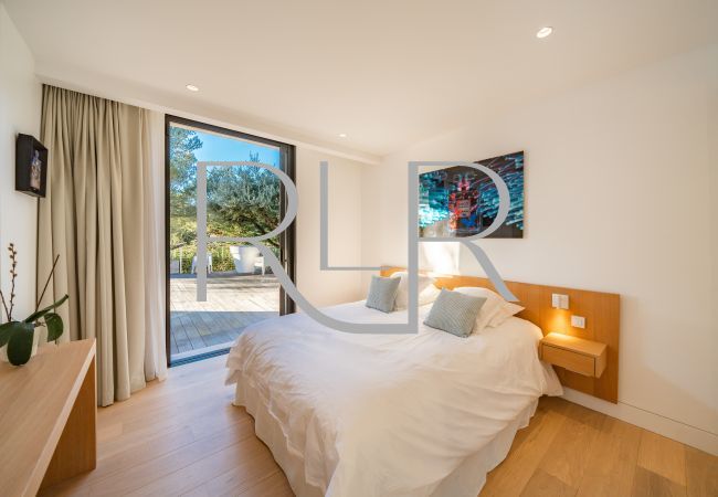 Villa in Saint-Tropez - Villa Victoria Villa in Saint-Tropez - Villa Victoria