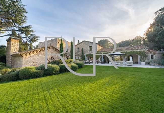 Villa in Cannes - Villa Paradis