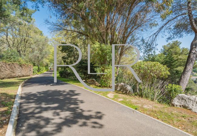 Villa in Mougins - Villa Kennedy Villa in Mougins - Villa Kennedy