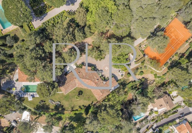 Villa in Mougins - Villa Kennedy Villa in Mougins - Villa Kennedy