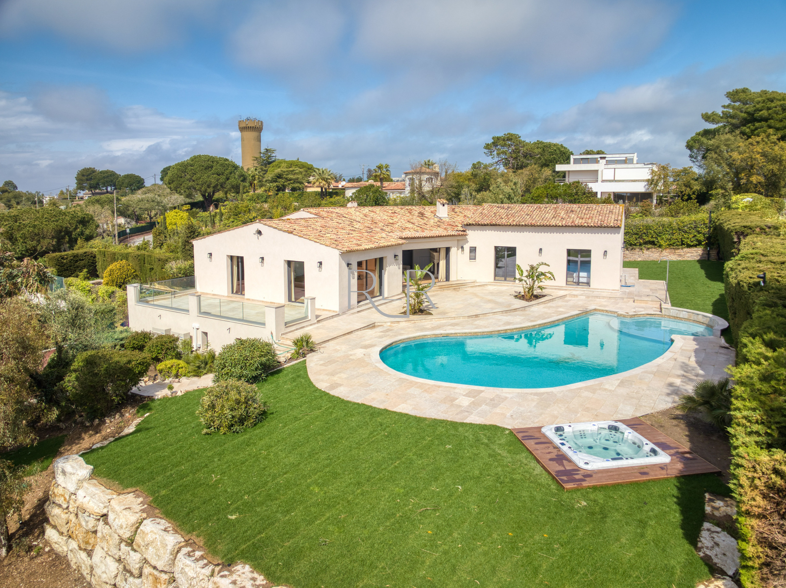 Villa/Dettached house in Cannes - Villa Amber