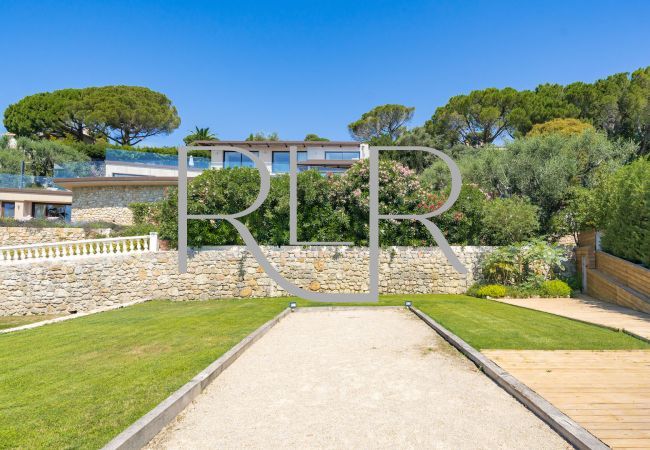 Villa in Mougins - Villa Theana Villa in Mougins - Villa Theana