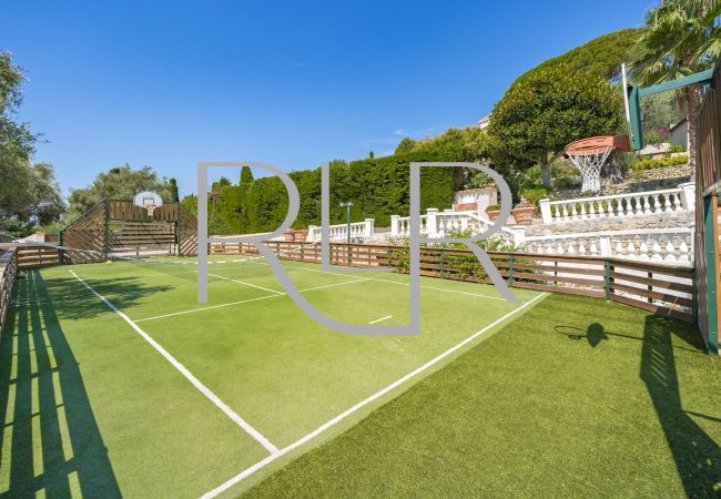Villa in Mougins - Villa Theana Villa in Mougins - Villa Theana