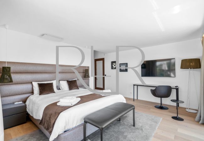 Villa in Mougins - Villa Theana Villa in Mougins - Villa Theana