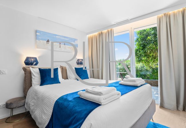 Villa in Mougins - Villa Theana Villa in Mougins - Villa Theana