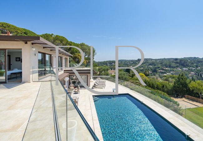 Villa in Mougins - Villa Theana Villa in Mougins - Villa Theana