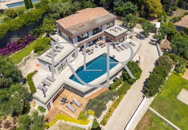 Villa in Mougins - Villa Theana Villa in Mougins - Villa Theana