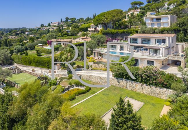 Villa in Mougins - Villa Theana Villa in Mougins - Villa Theana