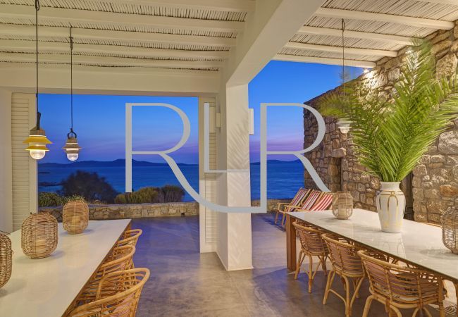 Villa in Mykonos - Villa Athena Villa in Mykonos - Villa Athena