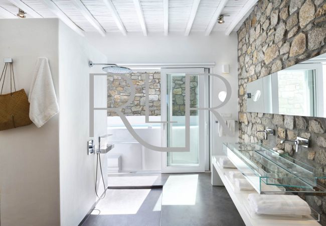 Villa in Mykonos - Villa Athena Villa in Mykonos - Villa Athena