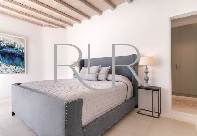 Villa in Mykonos - Villa Demeter Villa in Mykonos - Villa Demeter