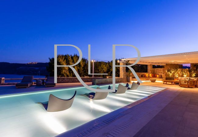 Villa in Mykonos - Villa Aphrodite Villa in Mykonos - Villa Aphrodite