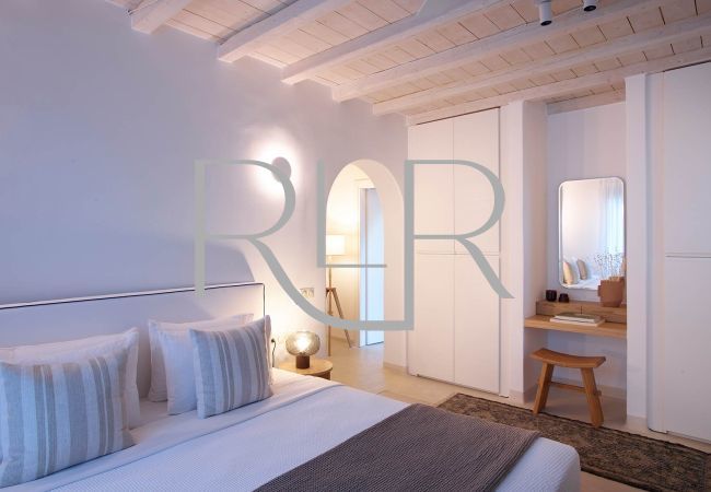 Villa in Mykonos - Villa Minos Villa in Mykonos - Villa Minos