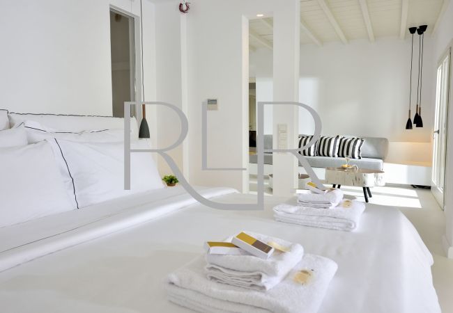 Villa in Mikonos - Villa Aglae Villa in Mikonos - Villa Aglae