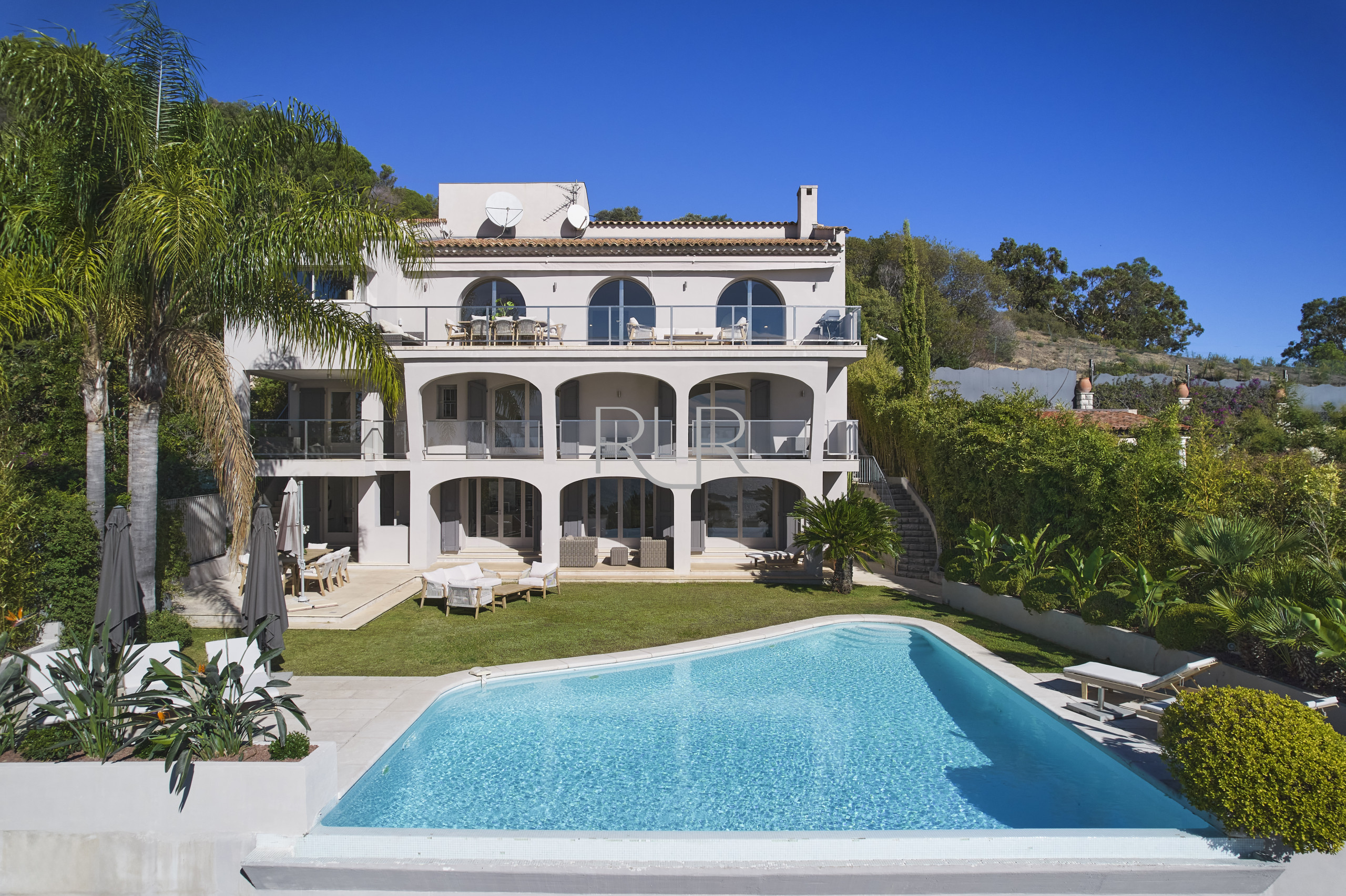 Villa/Dettached house in Cannes - Villa Amara