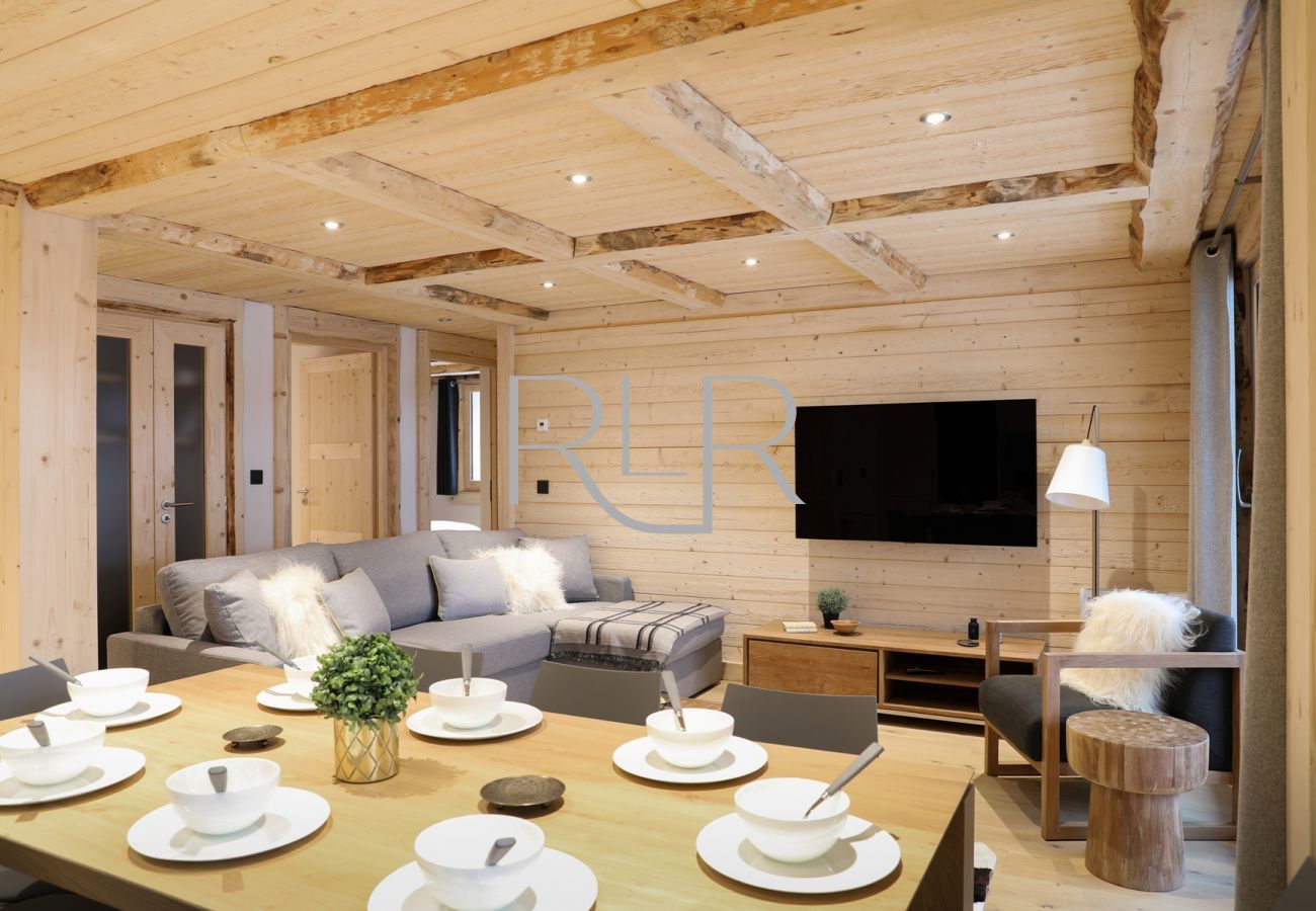 Blaitiere 6 has comfortable seating in the lounge area