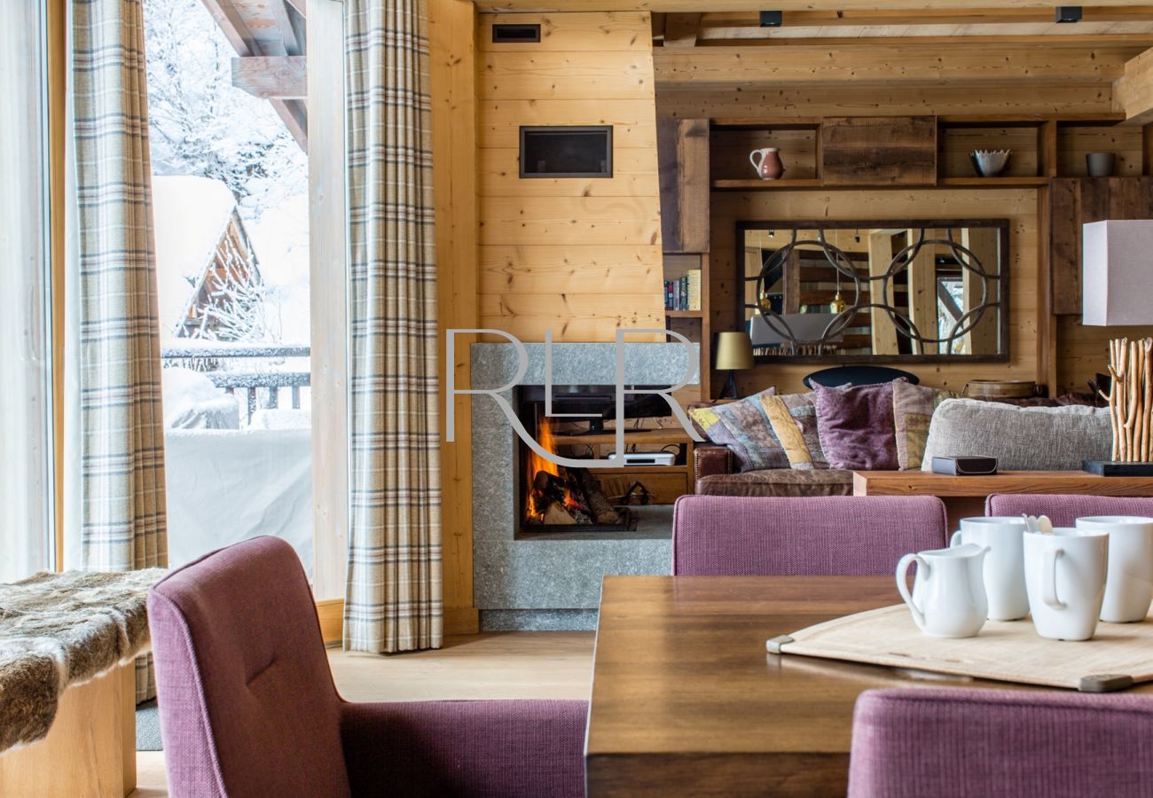 Chalet le Favre has a cosy living space with quality furnishings 