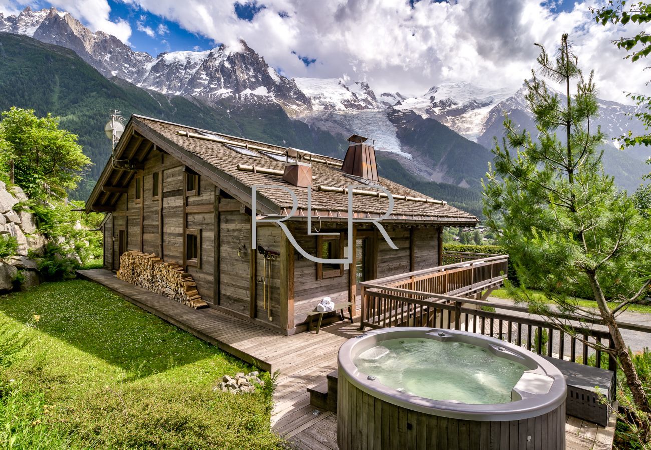 Chalet le Favre is the perfect place for both summer & winter stays 