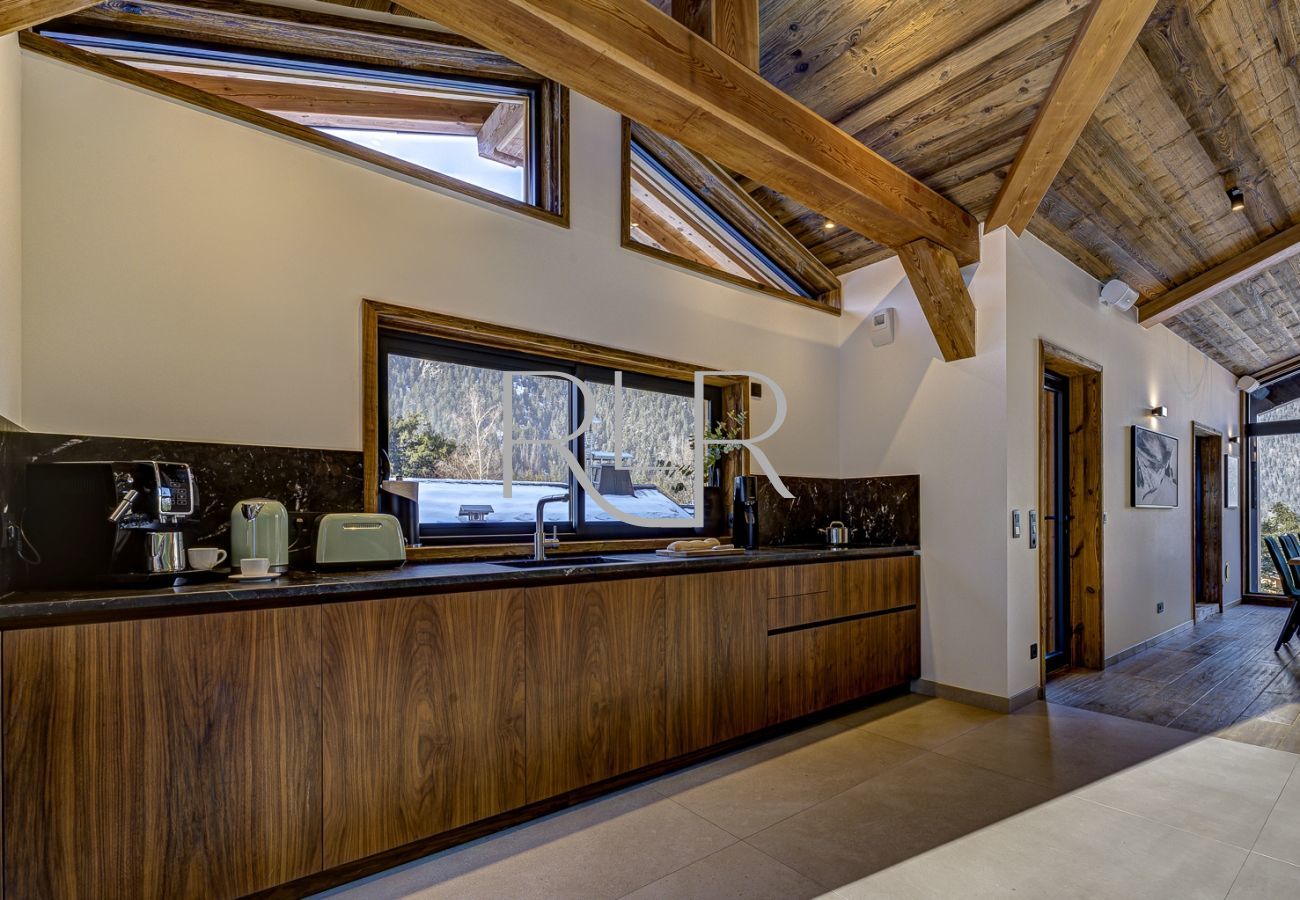 Chalet in Chamonix-Mont-Blanc - Green Forest