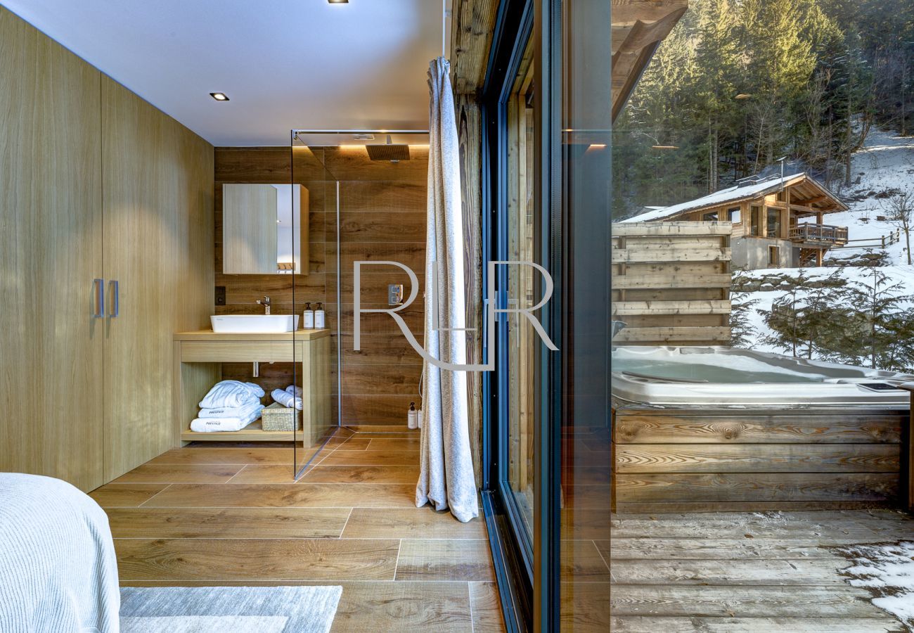 Chalet in Chamonix-Mont-Blanc - Green Forest