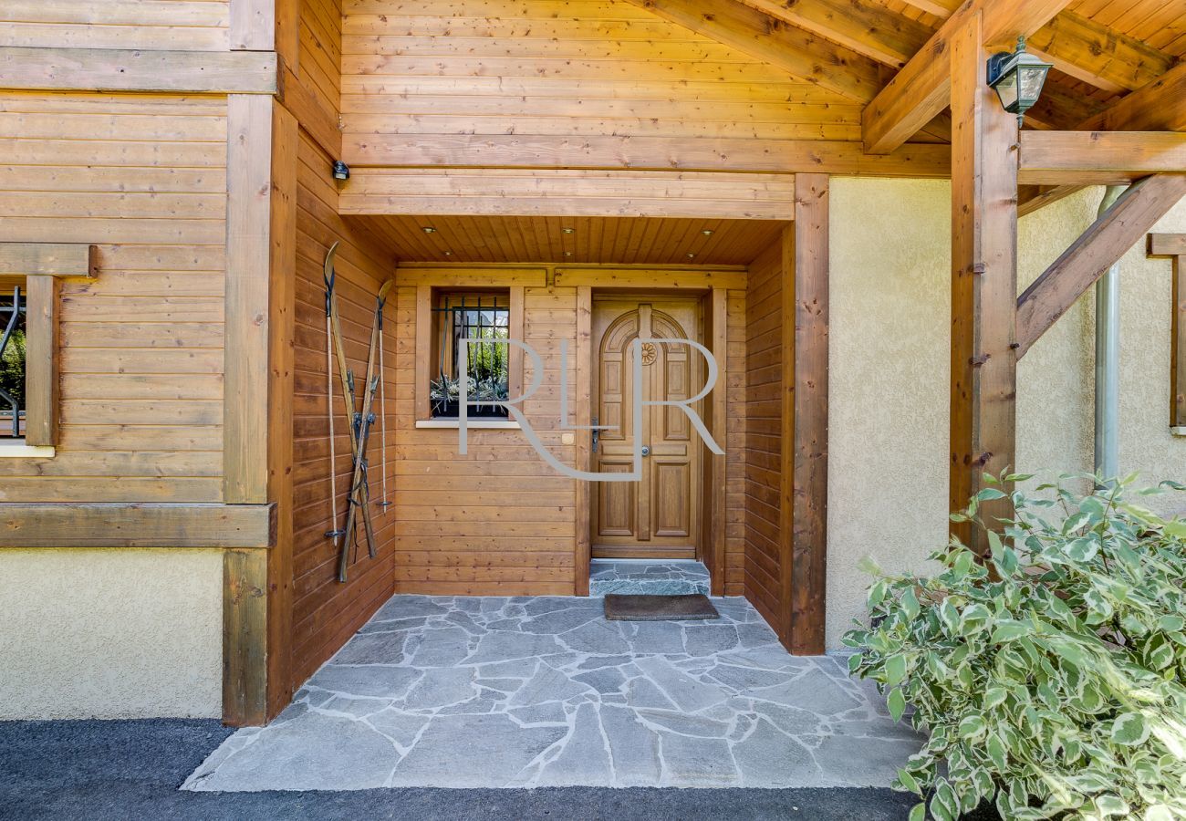 Chalet Sanaz has a traditional exterior with a chic, rustic interior