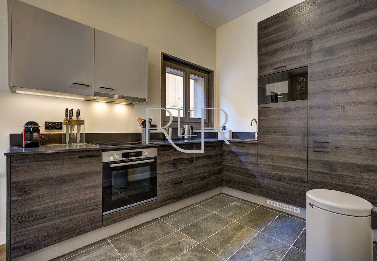 White Pearl C12 has a well equipped kitchen 