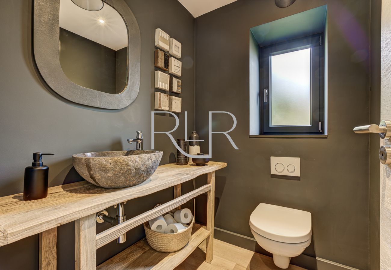 The WC of Chalet Alouette