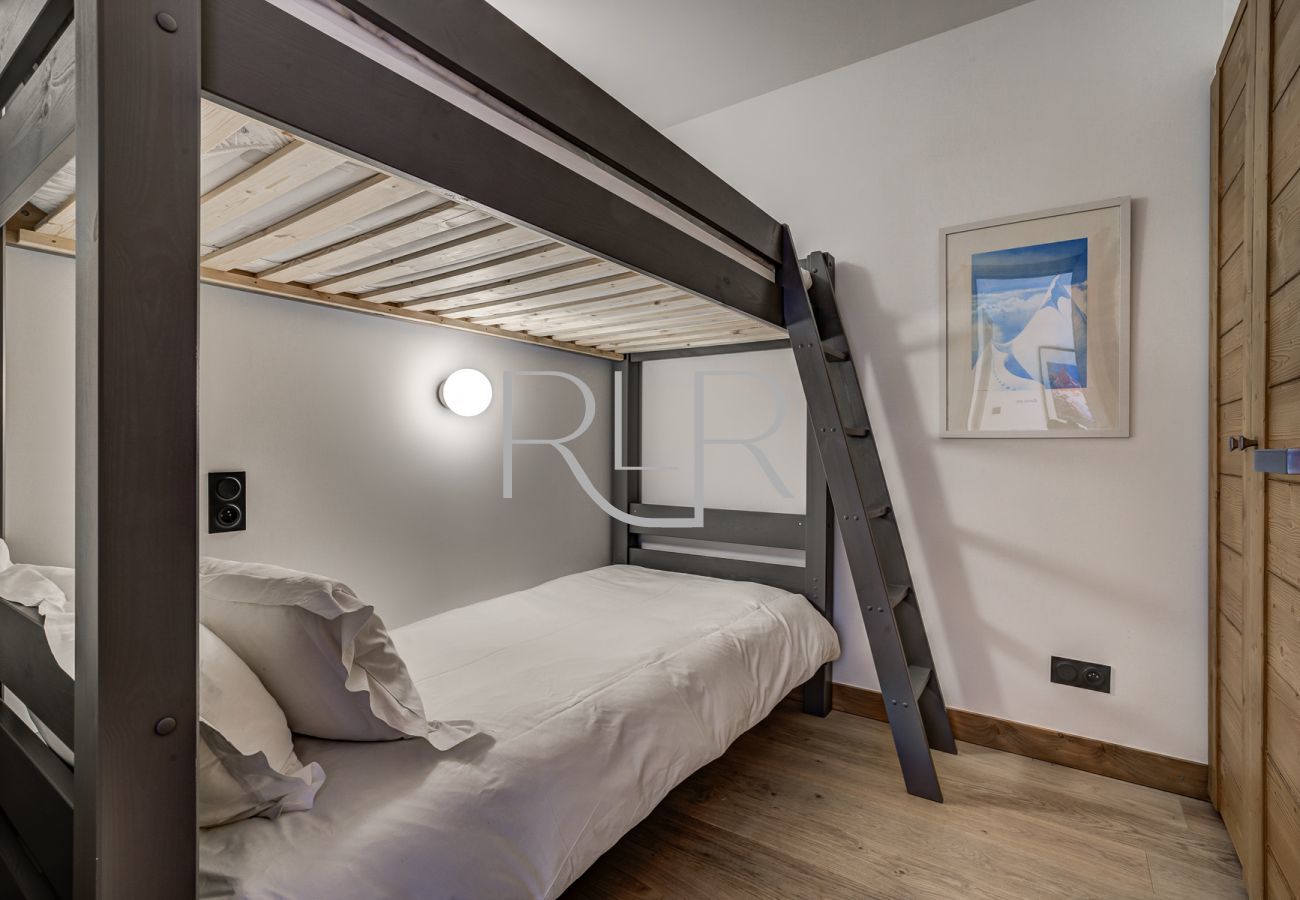 Bedroom 3 of Green 6 is a bunk bed room 