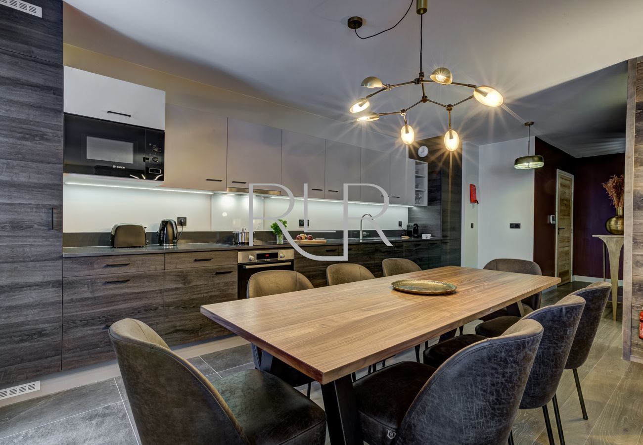 White Pearl A31 has a dining table for 8 people