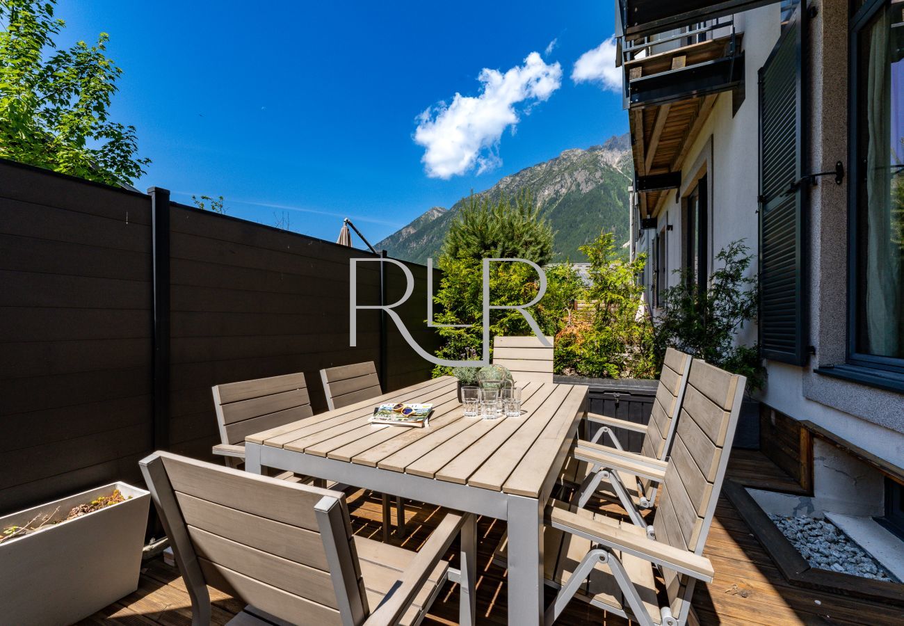 There is exterior dining furniture at Chamois 1 for meals al fresco.