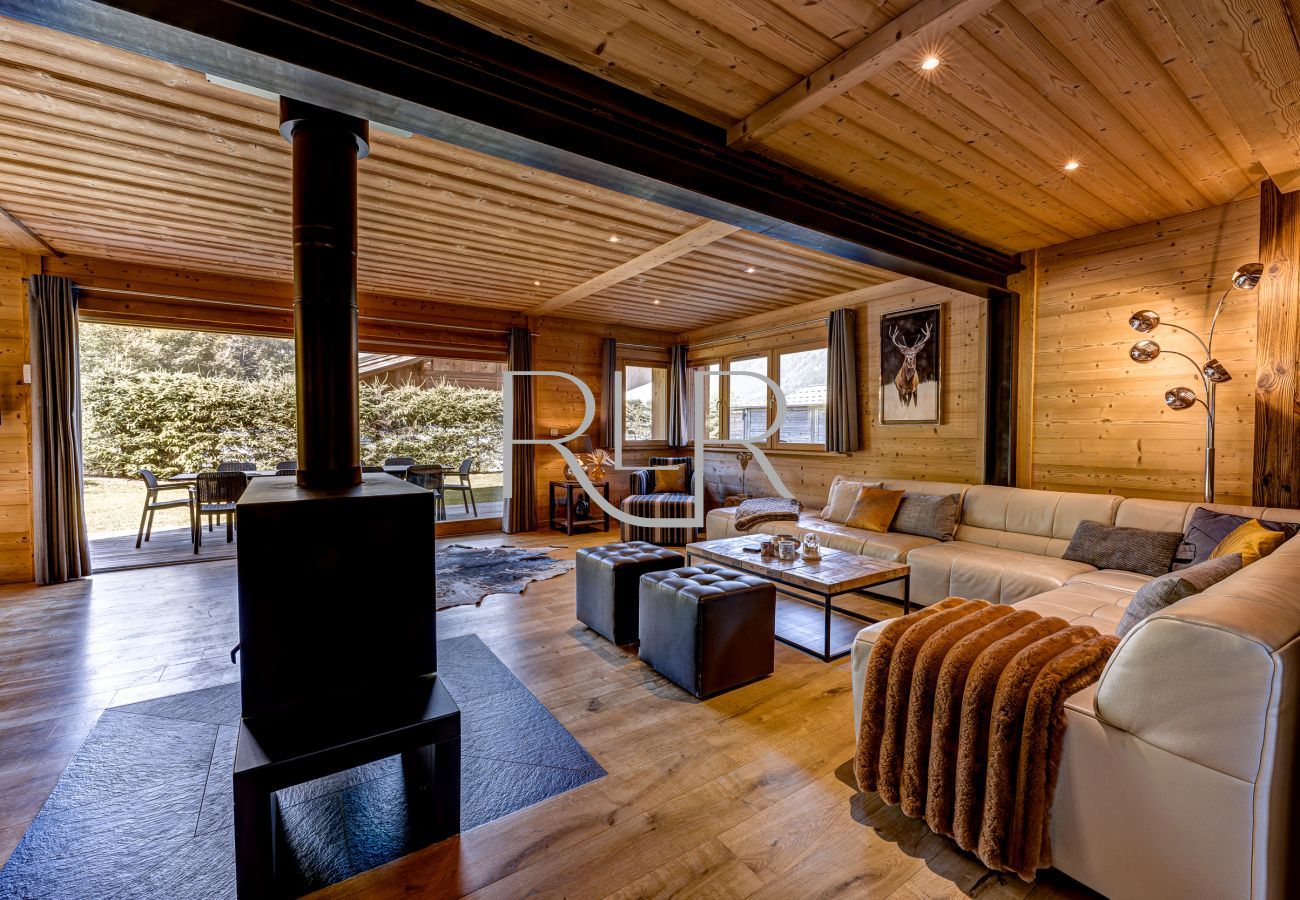 The chalet has a user-friendly design of the open space.