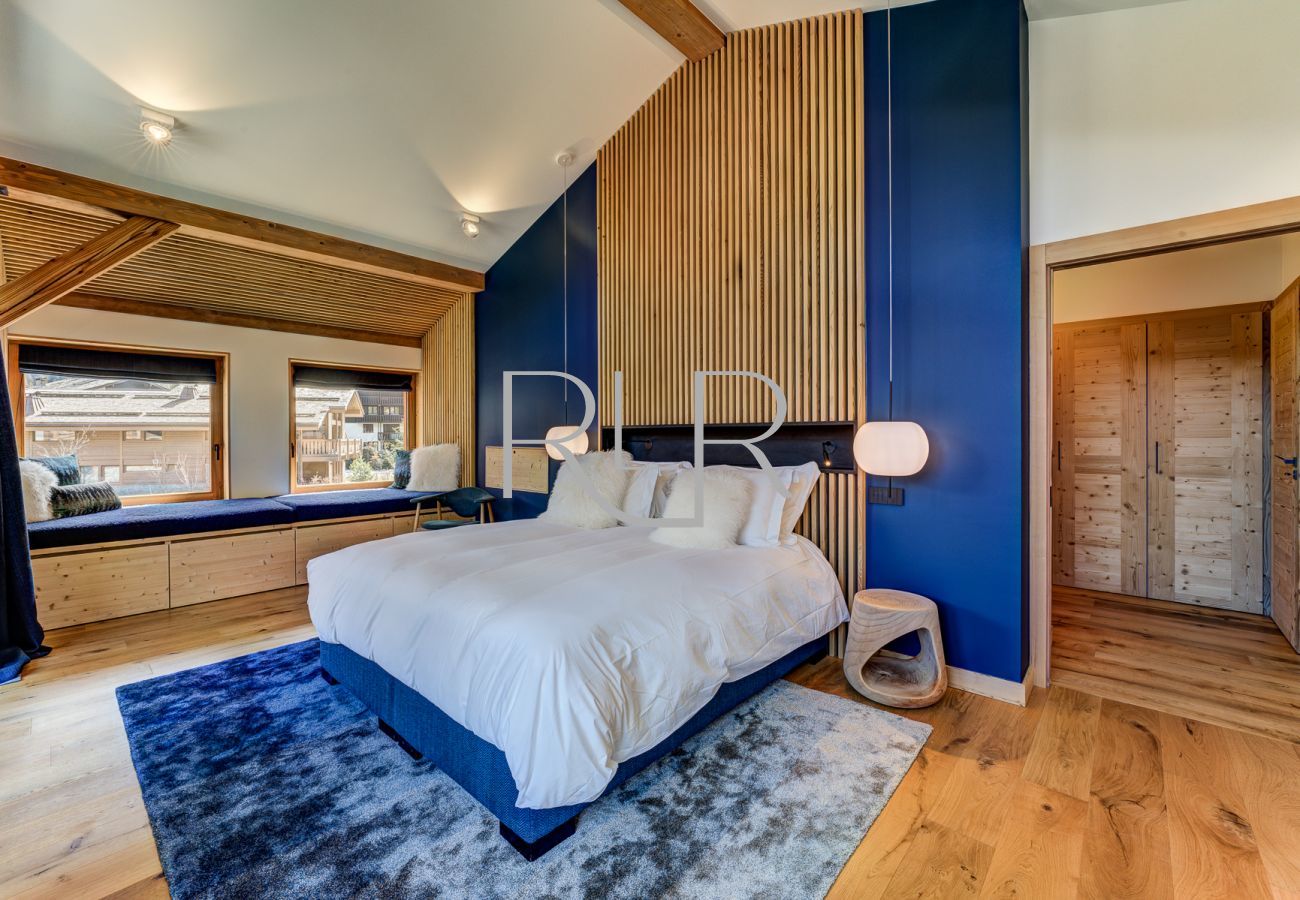 Chalet les Trois Soeurs has 6 bedrooms sleeping 10-12 people 