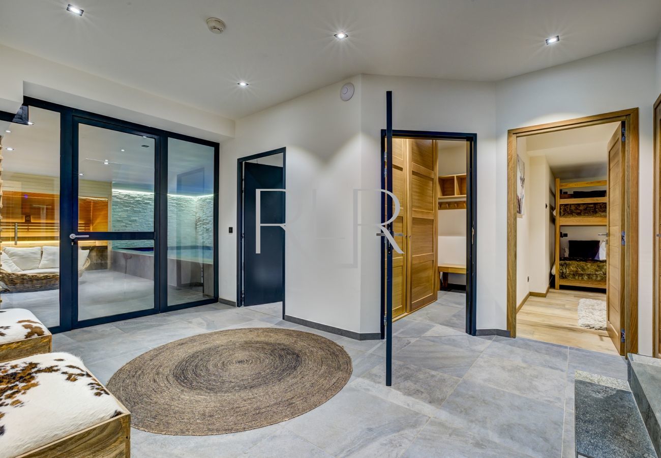 Chalet Black Pearl has a large wellness area