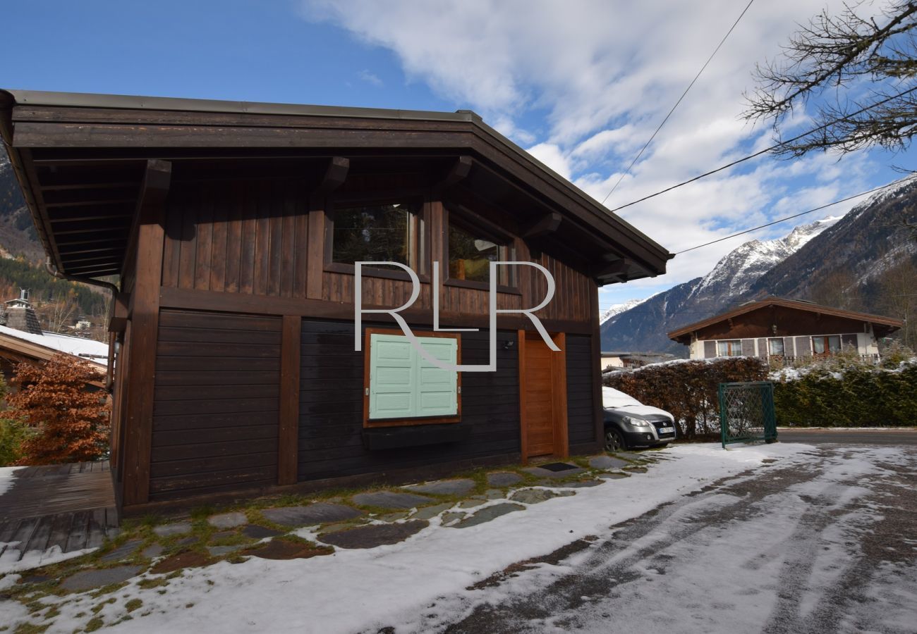 Apartment in Chamonix-Mont-Blanc - Petit Ours - Season Let