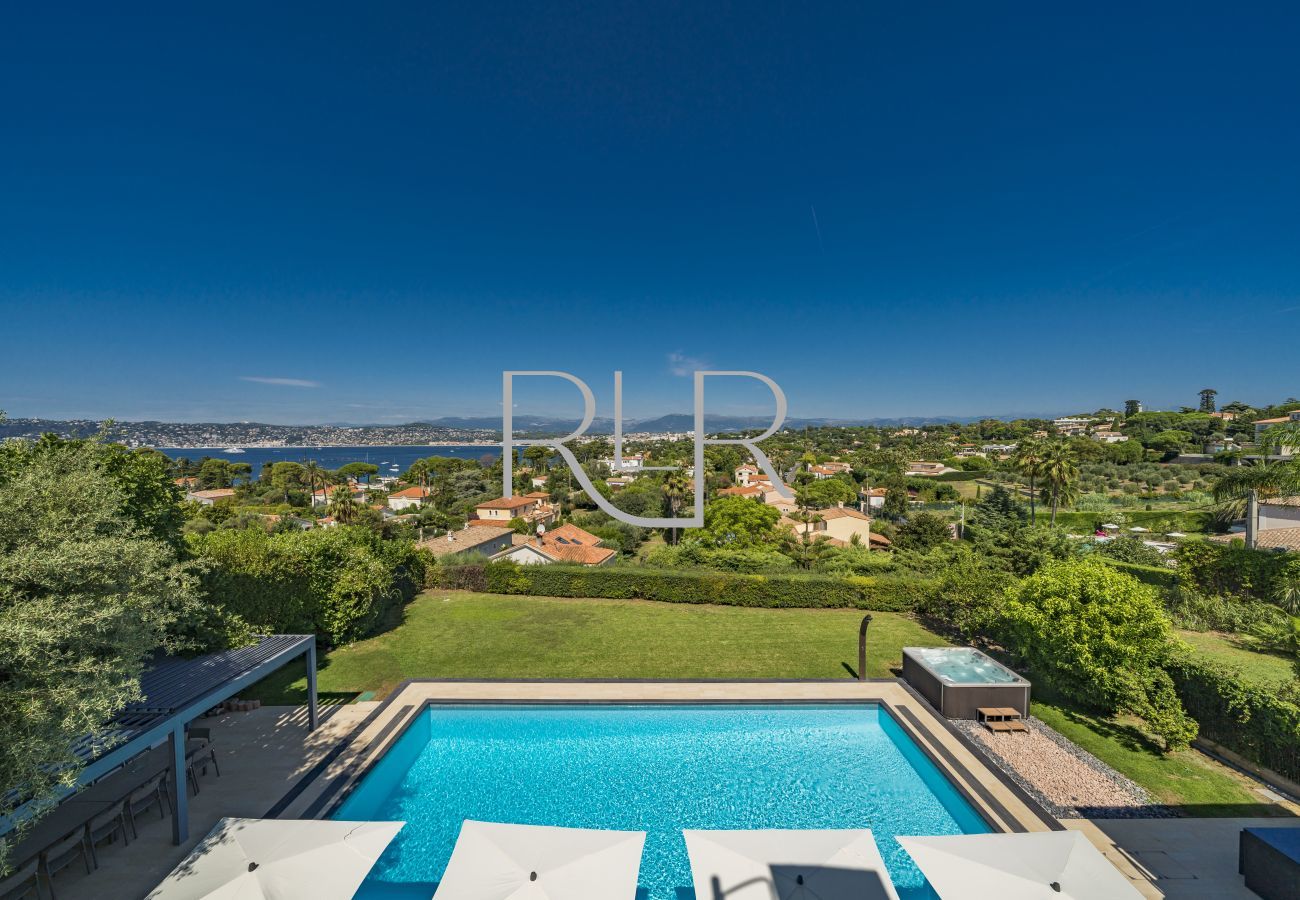 Villa in Antibes - Villa Joli