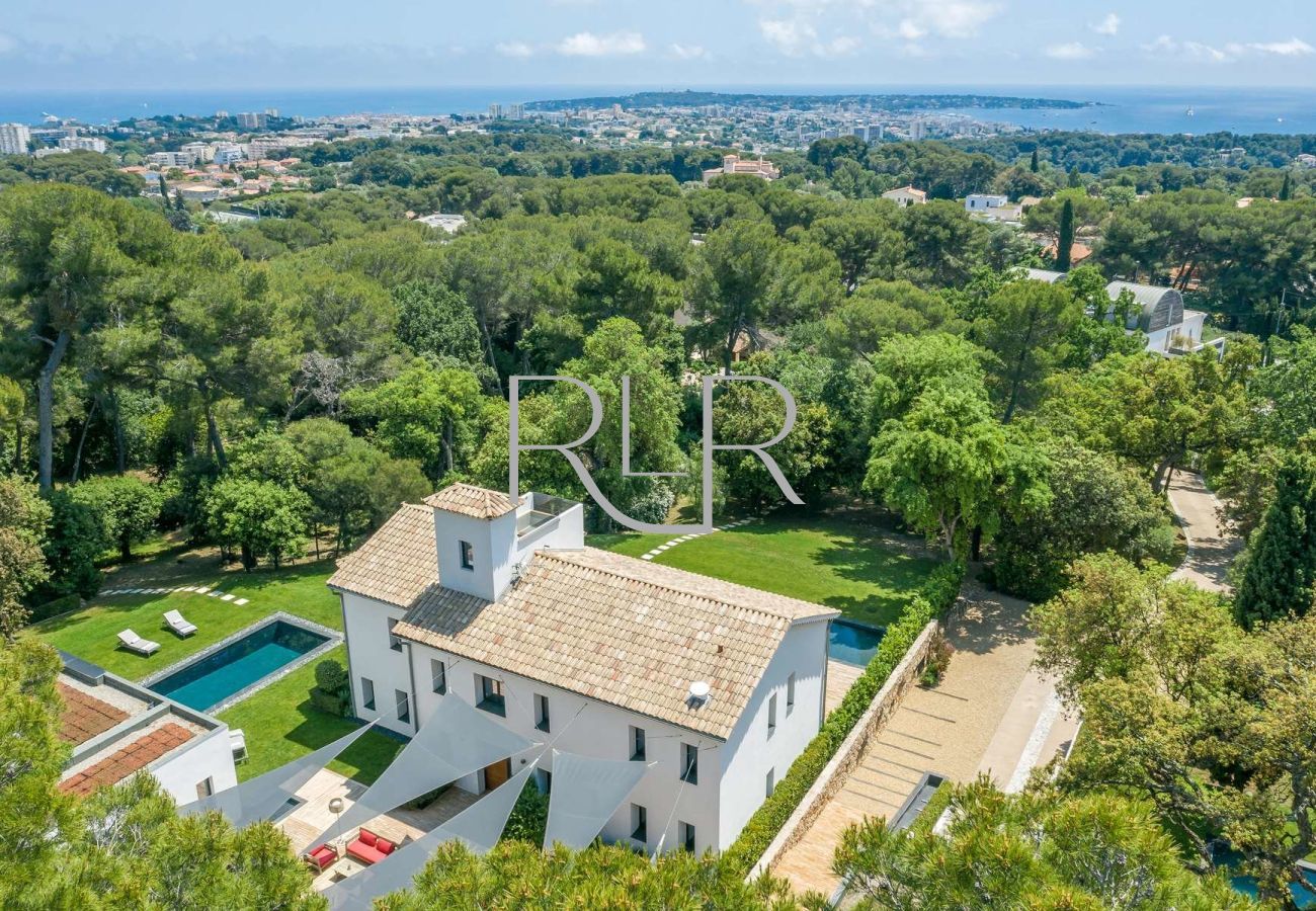 Villa in Antibes - Domaine d'Amy