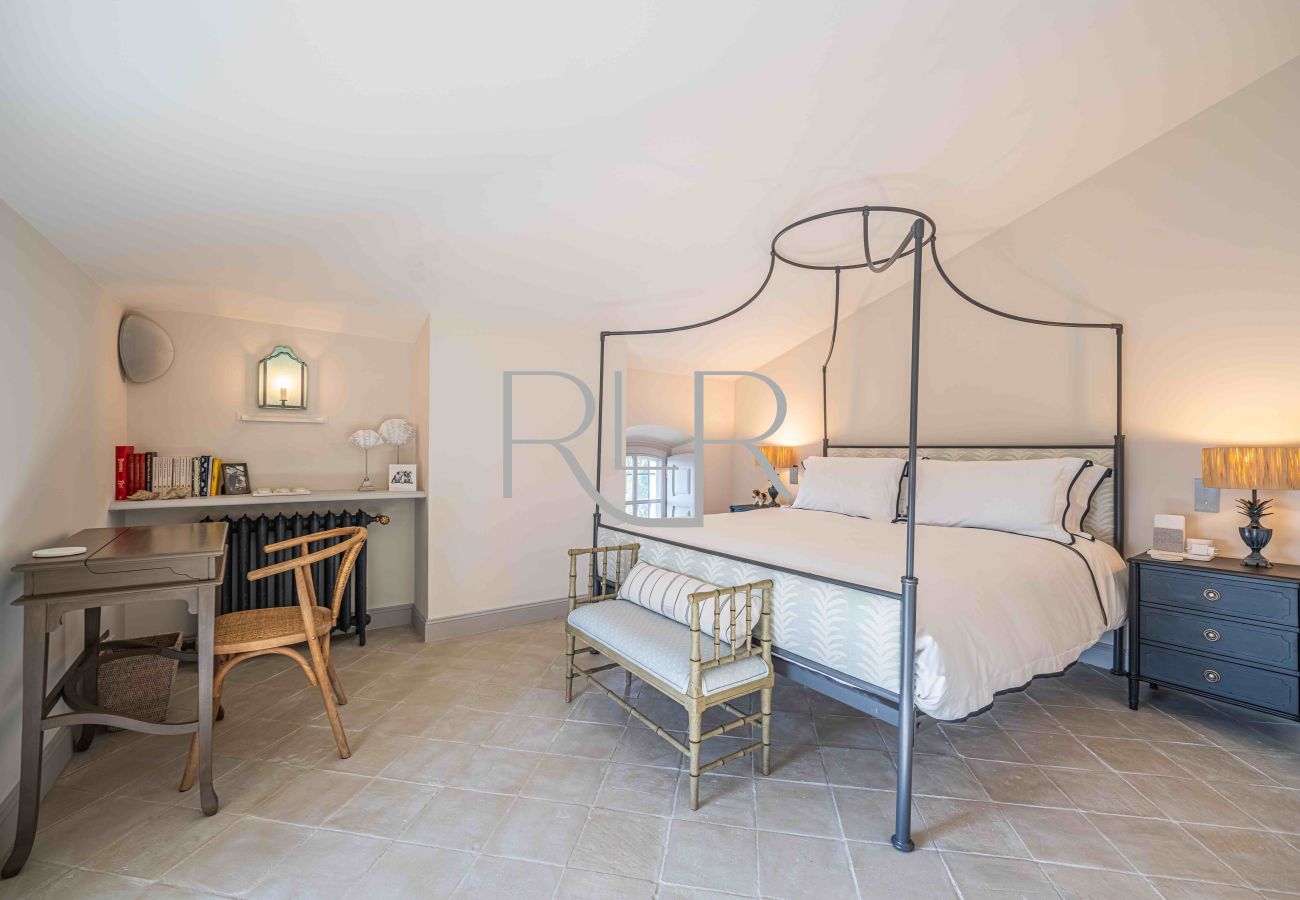 Villa in Mougins - Le Manoir