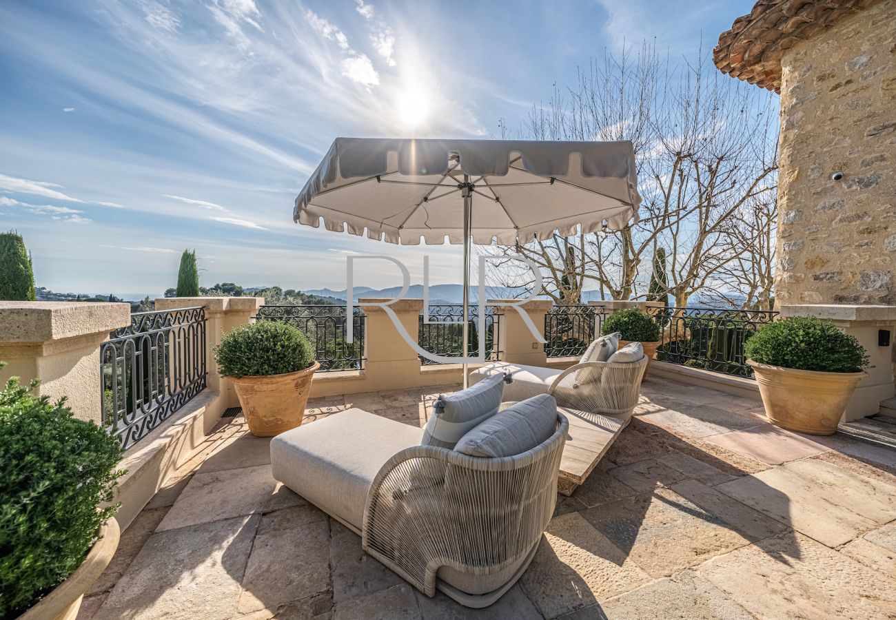 Villa in Mougins - Le Manoir