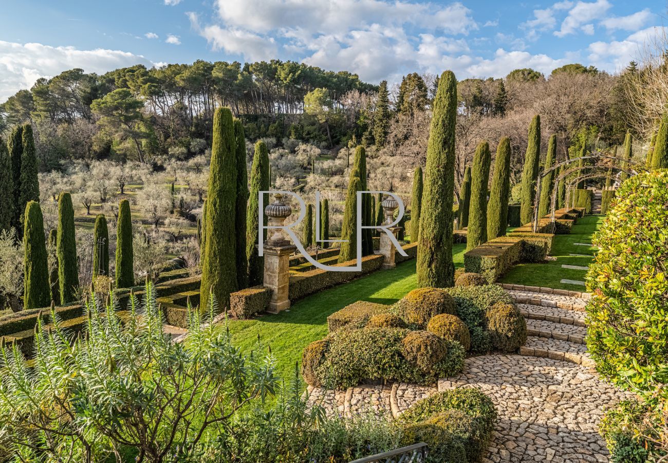 Villa in Mougins - Le Manoir