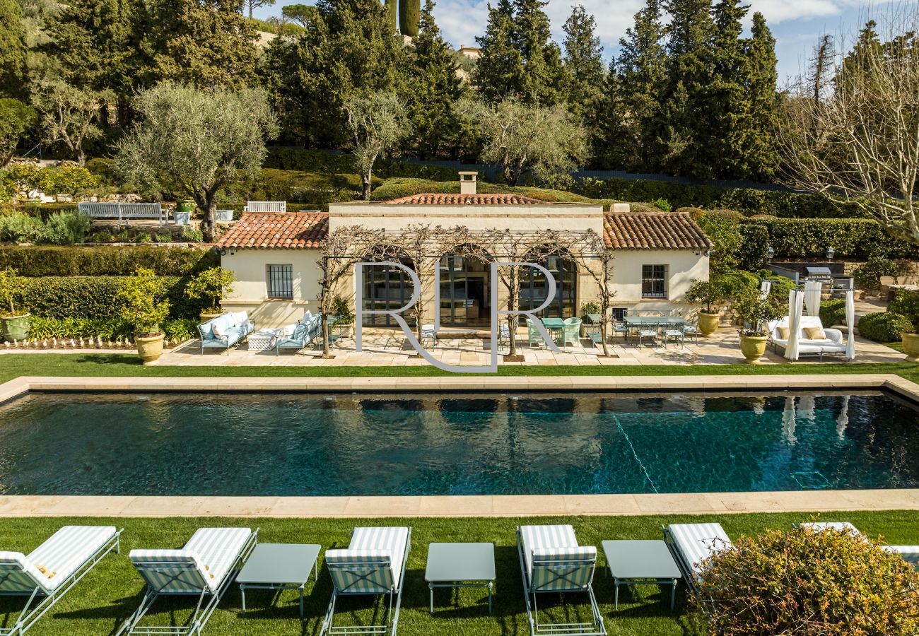 Villa in Mougins - Le Manoir