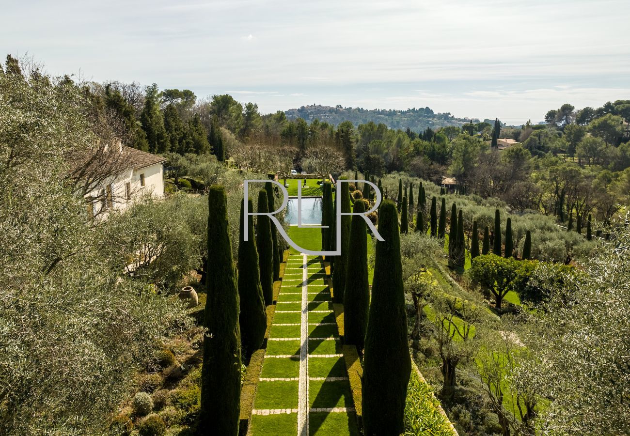 Villa in Mougins - Le Manoir