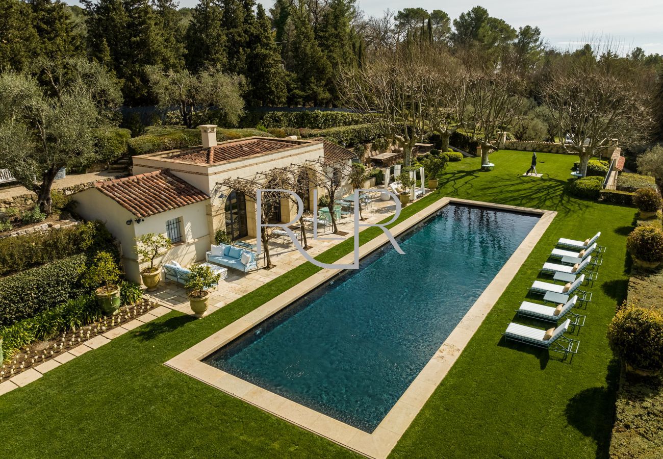 Villa in Mougins - Le Manoir