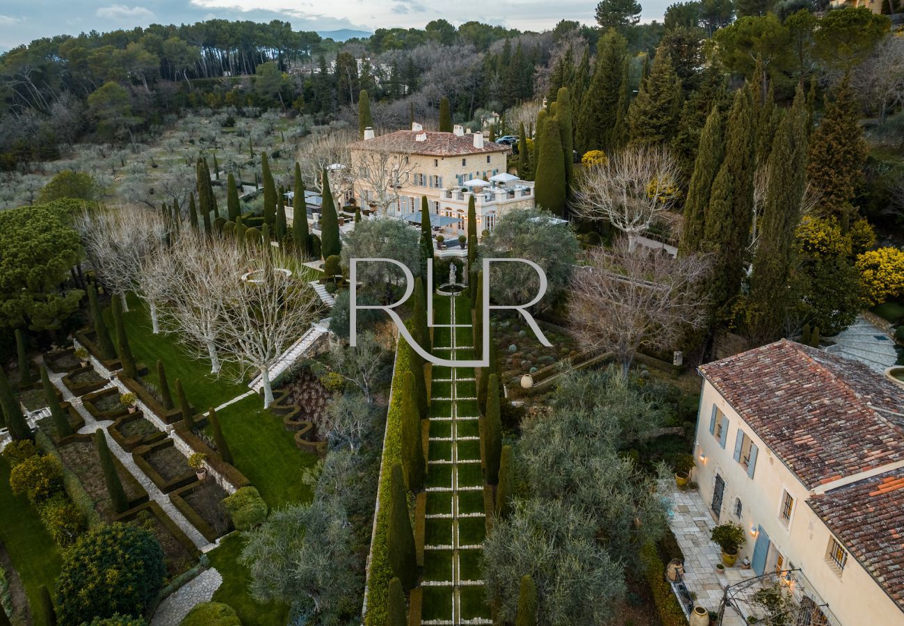 Villa in Mougins - Le Manoir