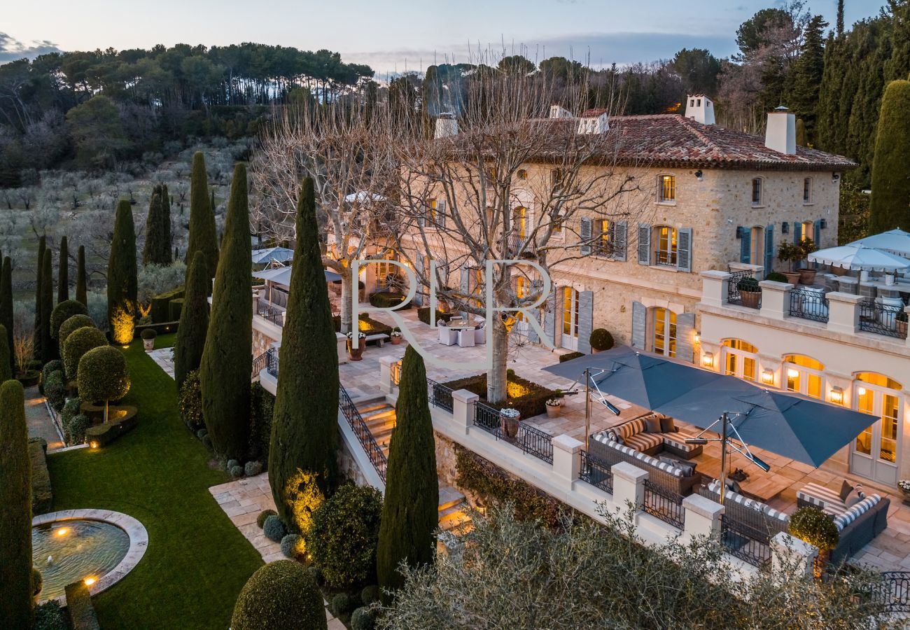 Villa in Mougins - Le Manoir