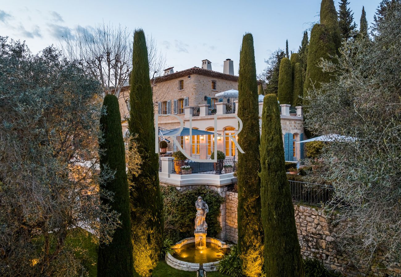 Villa in Mougins - Le Manoir