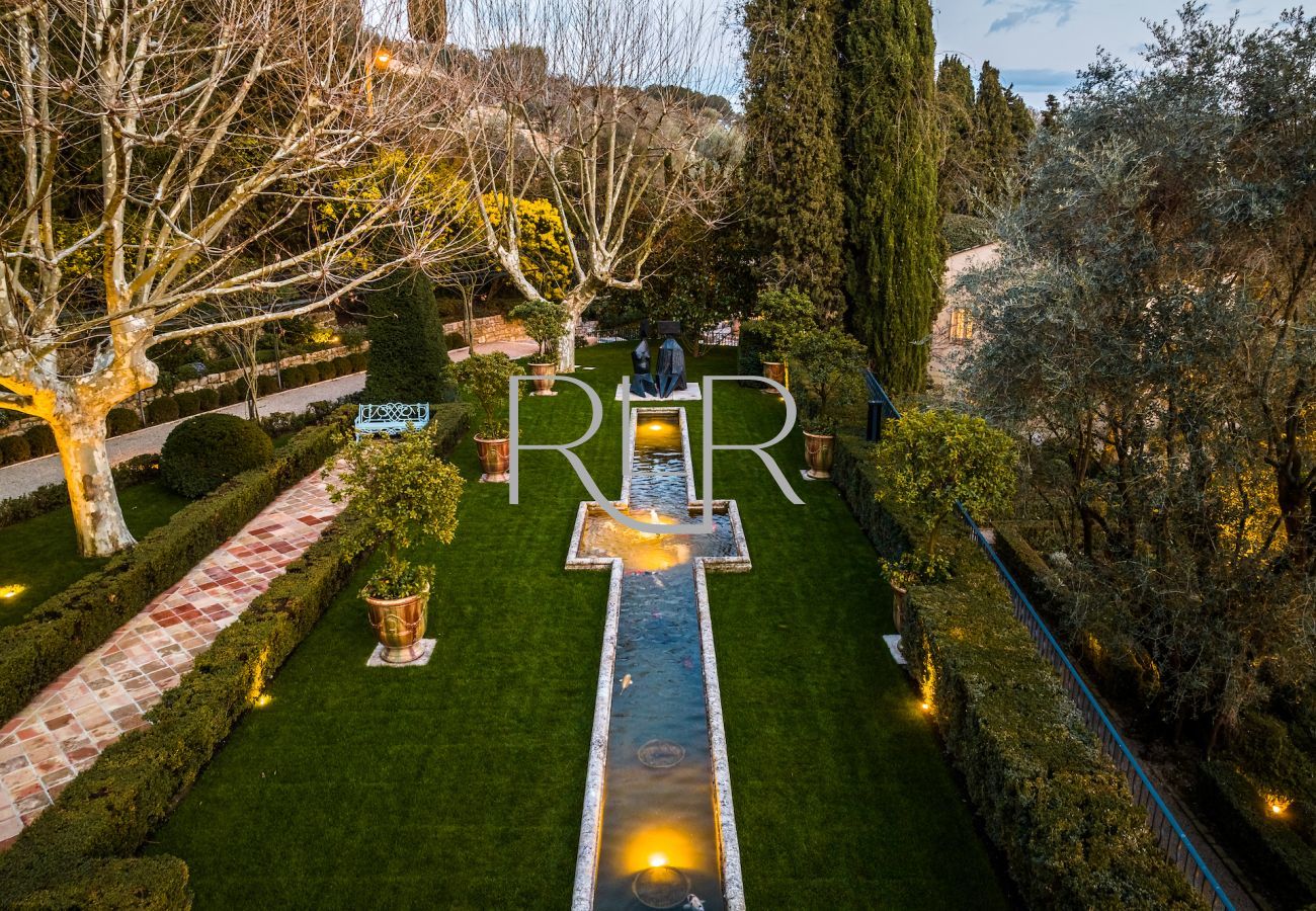 Villa in Mougins - Le Manoir