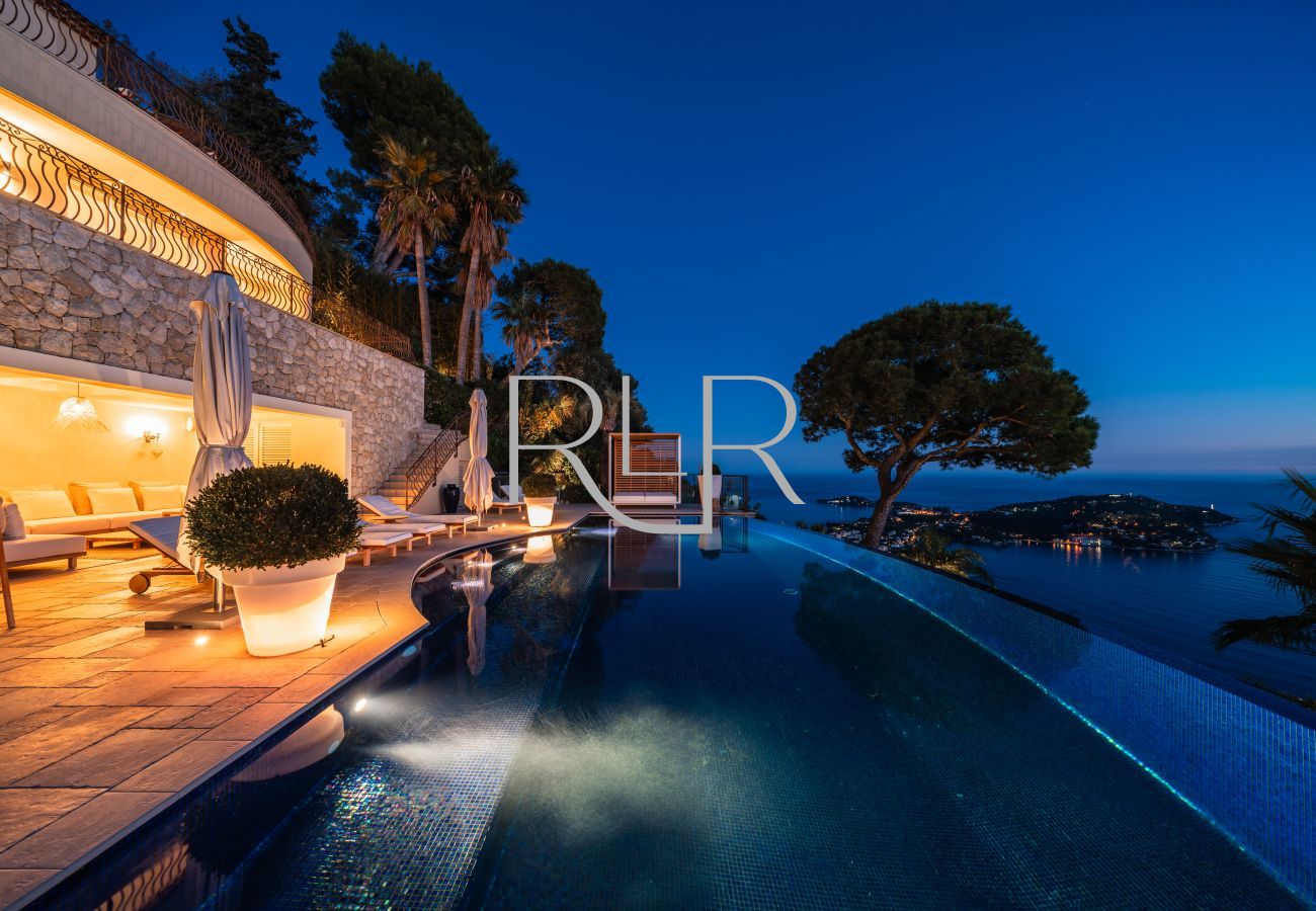 Villa in Villefranche-sur-Mer - Villa Pearl