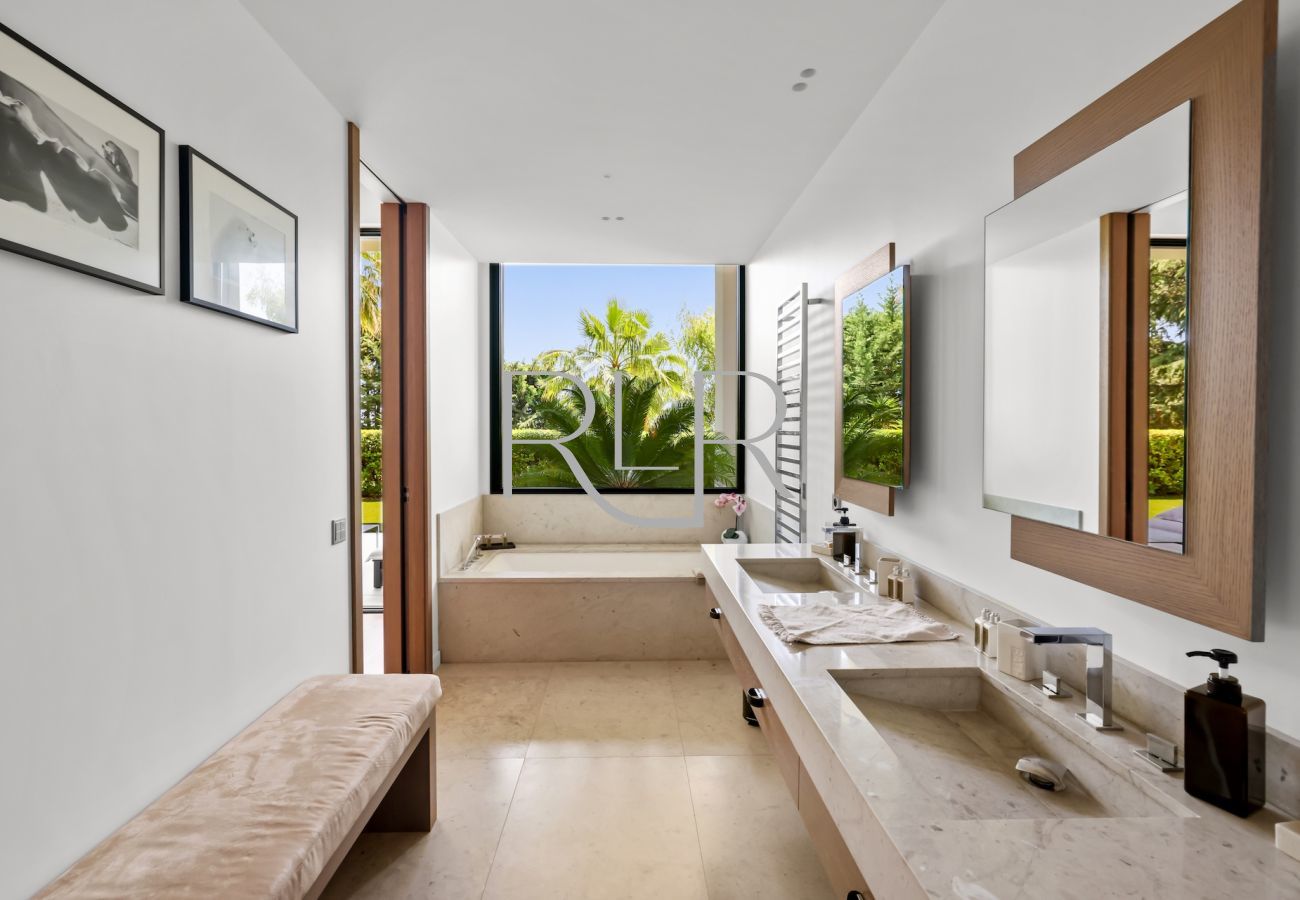 Villa in Cannes - Villa Cassiopeia