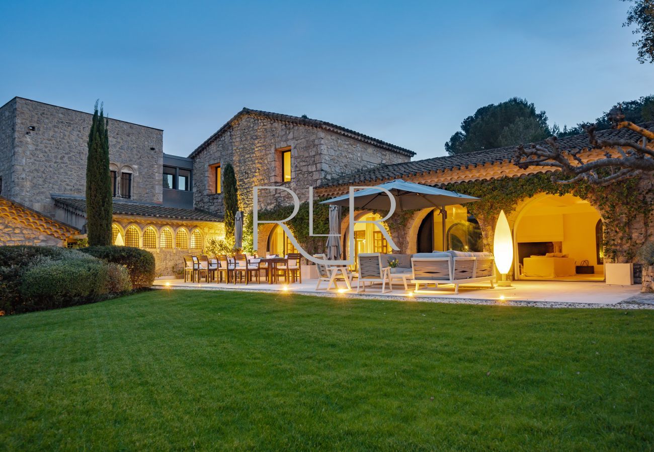 Villa in Cannes - Villa Paradis