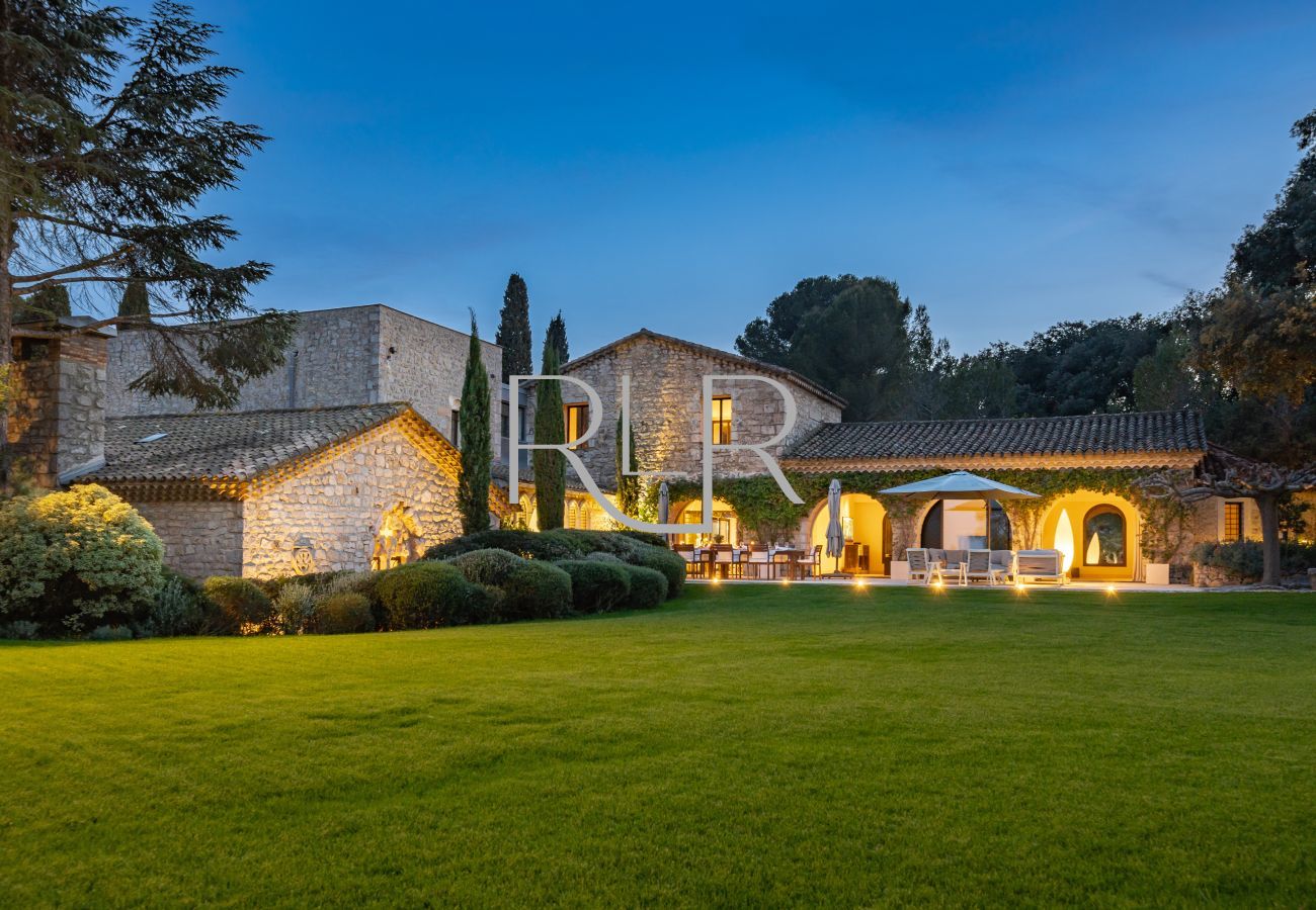 Villa in Cannes - Villa Paradis